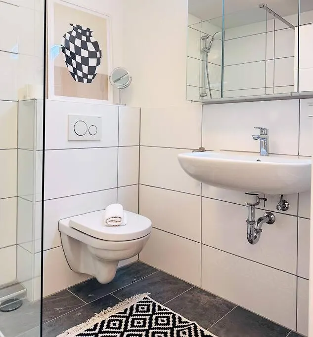 Apartamento Appartio: Geraeumige, Moderne Ferienwohnung Fuer Gruppen/Familien Stuttgart